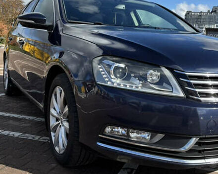 Синий Фольксваген Пассат, объемом двигателя 2 л и пробегом 256 тыс. км за 11800 $, фото 1 на Automoto.ua