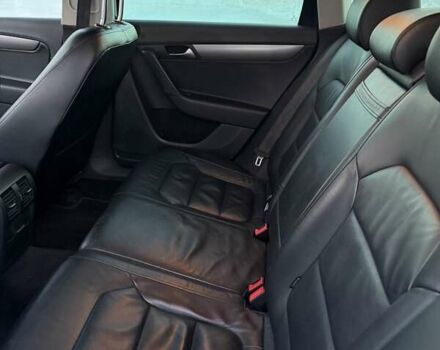 Синий Фольксваген Пассат, объемом двигателя 1.97 л и пробегом 341 тыс. км за 11499 $, фото 8 на Automoto.ua