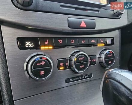 Синий Фольксваген Пассат, объемом двигателя 2 л и пробегом 285 тыс. км за 11600 $, фото 112 на Automoto.ua