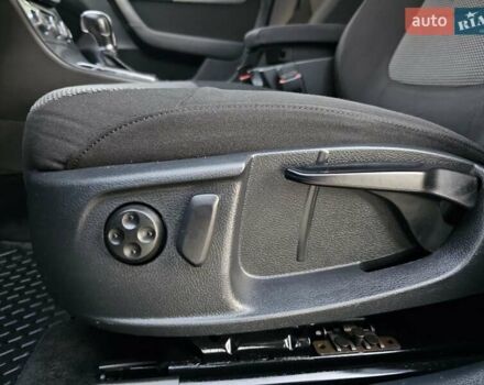 Синий Фольксваген Пассат, объемом двигателя 2 л и пробегом 285 тыс. км за 11600 $, фото 99 на Automoto.ua