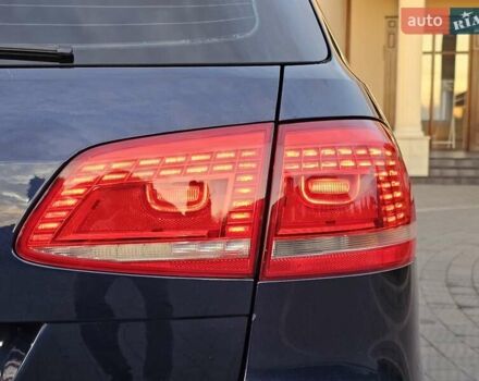 Синий Фольксваген Пассат, объемом двигателя 2 л и пробегом 285 тыс. км за 11600 $, фото 77 на Automoto.ua