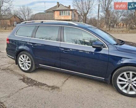 Синий Фольксваген Пассат, объемом двигателя 1.6 л и пробегом 282 тыс. км за 9500 $, фото 6 на Automoto.ua