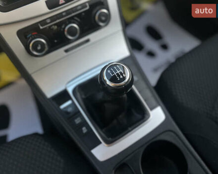 Синий Фольксваген Пассат, объемом двигателя 1.4 л и пробегом 208 тыс. км за 9450 $, фото 18 на Automoto.ua