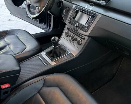 Синий Фольксваген Пассат, объемом двигателя 1.97 л и пробегом 341 тыс. км за 11499 $, фото 13 на Automoto.ua