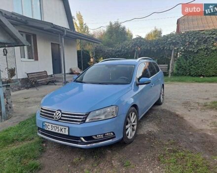 Фольксваген Пассат 2012 в Стрые на Automoto.ua Синий Фольксваген Пассат, объемом двигателя 2 л и пробегом 329 тыс. км за 11300 $, фото 36 на Automoto.ua