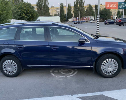 Синий Фольксваген Пассат, объемом двигателя 1.4 л и пробегом 343 тыс. км за 7500 $, фото 4 на Automoto.ua