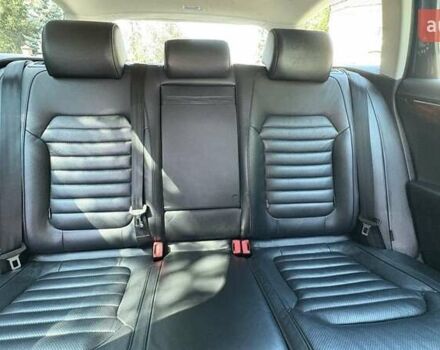 Синій Фольксваген Пассат, об'ємом двигуна 2 л та пробігом 346 тис. км за 12300 $, фото 7 на Automoto.ua