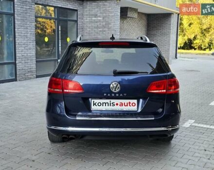 Фольксваген Пассат 2012 у Хмельницькому на Automoto.ua Синій Фольксваген Пассат, об'ємом двигуна 2 л та пробігом 313 тис. км за 10499 $, фото 4 на Automoto.ua