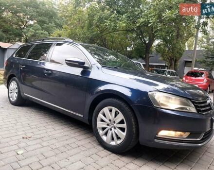 Синій Фольксваген Пассат, об'ємом двигуна 1.6 л та пробігом 50 тис. км за 7999 $, фото 17 на Automoto.ua