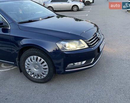 Синий Фольксваген Пассат, объемом двигателя 1.4 л и пробегом 343 тыс. км за 7500 $, фото 3 на Automoto.ua