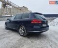 Синий Фольксваген Пассат, объемом двигателя 2 л и пробегом 245 тыс. км за 10999 $, фото 4 на Automoto.ua