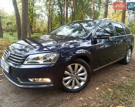 Фольксваген Пассат 2012 в Гребенке на Automoto.ua Синий Фольксваген Пассат, объемом двигателя 1.6 л и пробегом 280 тыс. км за 9650 $, фото 1 на Automoto.ua