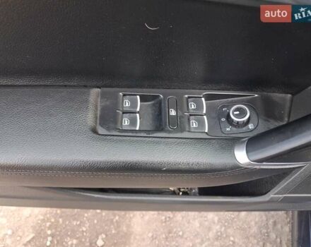 Синий Фольксваген Пассат, объемом двигателя 1.6 л и пробегом 282 тыс. км за 9500 $, фото 11 на Automoto.ua