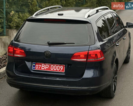 Синий Фольксваген Пассат, объемом двигателя 1.39 л и пробегом 202 тыс. км за 7250 $, фото 7 на Automoto.ua