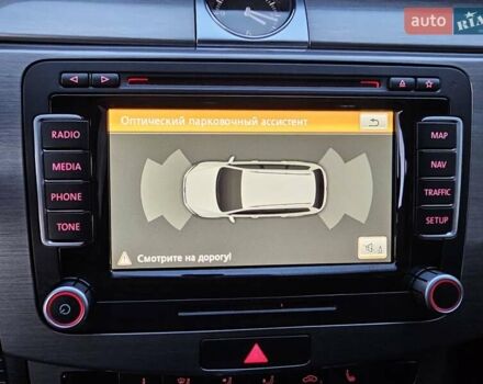 Синий Фольксваген Пассат, объемом двигателя 2 л и пробегом 285 тыс. км за 11600 $, фото 113 на Automoto.ua