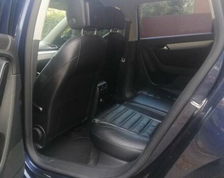 Синій Фольксваген Пассат, об'ємом двигуна 1.6 л та пробігом 285 тис. км за 10500 $, фото 24 на Automoto.ua