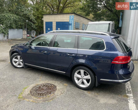 Синій Фольксваген Пассат, об'ємом двигуна 1.97 л та пробігом 306 тис. км за 12800 $, фото 1 на Automoto.ua