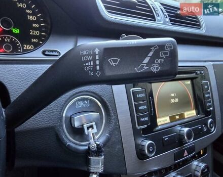 Фольксваген Пассат 2012 у Хмельницькому на Automoto.ua Синій Фольксваген Пассат, об'ємом двигуна 2 л та пробігом 313 тис. км за 10499 $, фото 37 на Automoto.ua