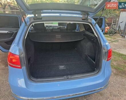 Фольксваген Пассат 2012 в Стрые на Automoto.ua Синий Фольксваген Пассат, объемом двигателя 2 л и пробегом 329 тыс. км за 11300 $, фото 5 на Automoto.ua