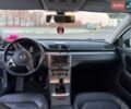 Синий Фольксваген Пассат, объемом двигателя 1.97 л и пробегом 272 тыс. км за 10999 $, фото 12 на Automoto.ua