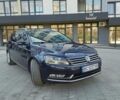 Синий Фольксваген Пассат, объемом двигателя 1.97 л и пробегом 288 тыс. км за 11000 $, фото 2 на Automoto.ua
