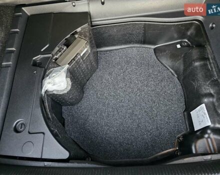 Синий Фольксваген Пассат, объемом двигателя 2 л и пробегом 285 тыс. км за 11600 $, фото 124 на Automoto.ua