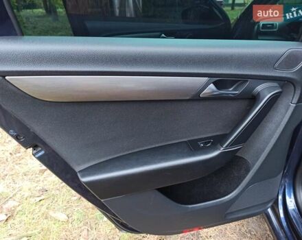 Фольксваген Пассат 2012 в Гребенке на Automoto.ua Синий Фольксваген Пассат, объемом двигателя 1.6 л и пробегом 280 тыс. км за 9650 $, фото 19 на Automoto.ua