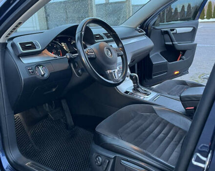 Синій Фольксваген Пассат, об'ємом двигуна 1.6 л та пробігом 274 тис. км за 12500 $, фото 30 на Automoto.ua