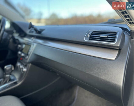 Синий Фольксваген Пассат, объемом двигателя 2 л и пробегом 272 тыс. км за 10350 $, фото 47 на Automoto.ua