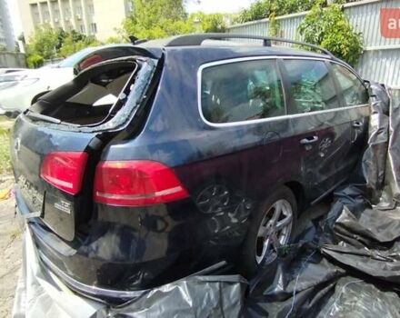 Синий Фольксваген Пассат, объемом двигателя 1.6 л и пробегом 220 тыс. км за 5800 $, фото 7 на Automoto.ua