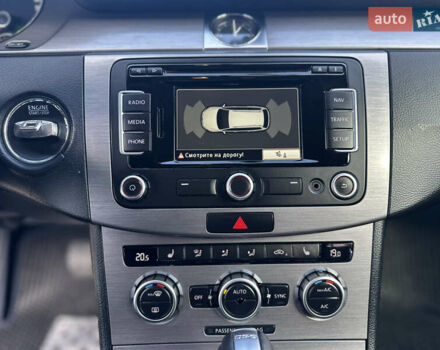 Синий Фольксваген Пассат, объемом двигателя 2 л и пробегом 272 тыс. км за 10350 $, фото 40 на Automoto.ua