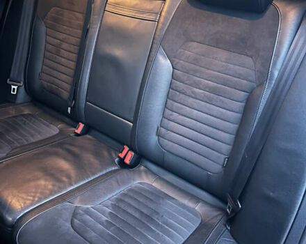 Синій Фольксваген Пассат, об'ємом двигуна 1.6 л та пробігом 274 тис. км за 12500 $, фото 67 на Automoto.ua