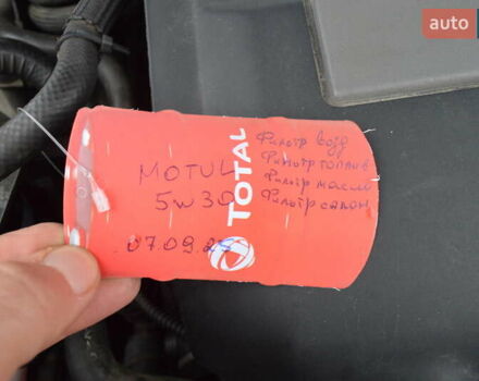 Синий Фольксваген Пассат, объемом двигателя 1.6 л и пробегом 248 тыс. км за 7800 $, фото 34 на Automoto.ua