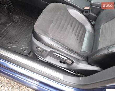 Синий Фольксваген Пассат, объемом двигателя 1.6 л и пробегом 248 тыс. км за 7800 $, фото 10 на Automoto.ua