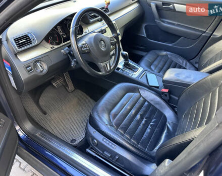 Синий Фольксваген Пассат, объемом двигателя 1.97 л и пробегом 269 тыс. км за 15200 $, фото 9 на Automoto.ua