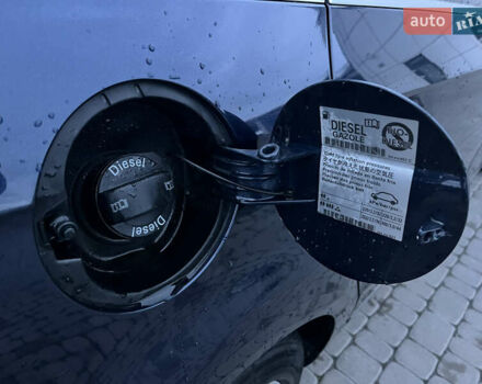 Синій Фольксваген Пассат, об'ємом двигуна 1.6 л та пробігом 274 тис. км за 12500 $, фото 25 на Automoto.ua