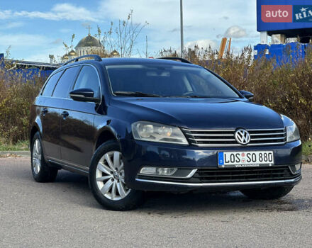 Синий Фольксваген Пассат, объемом двигателя 2 л и пробегом 272 тыс. км за 10350 $, фото 5 на Automoto.ua
