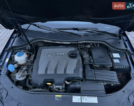Синій Фольксваген Пассат, об'ємом двигуна 1.6 л та пробігом 274 тис. км за 12500 $, фото 24 на Automoto.ua