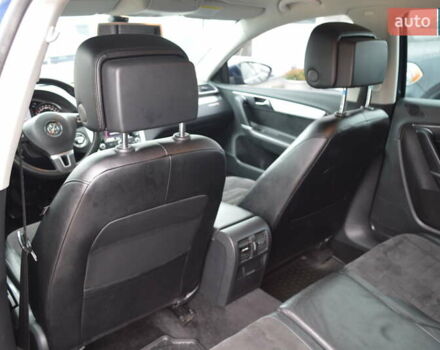 Синий Фольксваген Пассат, объемом двигателя 1.6 л и пробегом 248 тыс. км за 7800 $, фото 12 на Automoto.ua