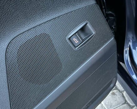 Синій Фольксваген Пассат, об'ємом двигуна 1.6 л та пробігом 274 тис. км за 12500 $, фото 53 на Automoto.ua