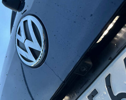 Синій Фольксваген Пассат, об'ємом двигуна 1.6 л та пробігом 274 тис. км за 12500 $, фото 16 на Automoto.ua