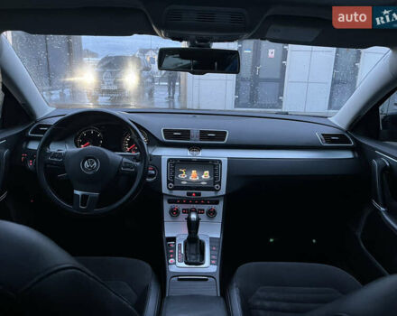 Синій Фольксваген Пассат, об'ємом двигуна 1.6 л та пробігом 274 тис. км за 12500 $, фото 45 на Automoto.ua