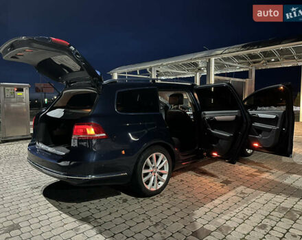 Синій Фольксваген Пассат, об'ємом двигуна 1.6 л та пробігом 274 тис. км за 12500 $, фото 85 на Automoto.ua