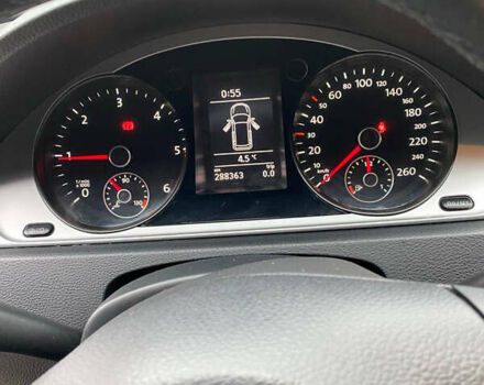 Синий Фольксваген Пассат, объемом двигателя 1.97 л и пробегом 288 тыс. км за 9800 $, фото 14 на Automoto.ua