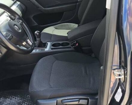 Синий Фольксваген Пассат, объемом двигателя 1.6 л и пробегом 279 тыс. км за 8700 $, фото 13 на Automoto.ua