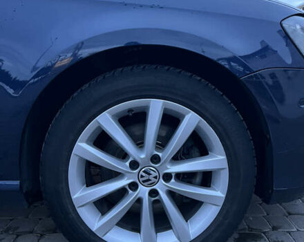 Синій Фольксваген Пассат, об'ємом двигуна 1.6 л та пробігом 274 тис. км за 12500 $, фото 70 на Automoto.ua