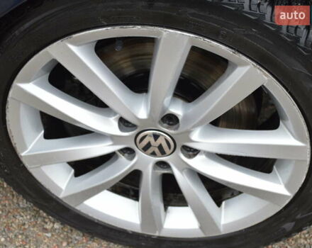 Синий Фольксваген Пассат, объемом двигателя 1.6 л и пробегом 248 тыс. км за 7800 $, фото 4 на Automoto.ua