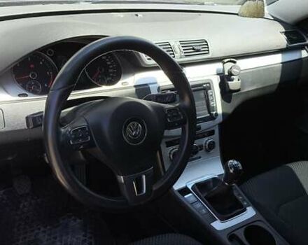 Синий Фольксваген Пассат, объемом двигателя 1.6 л и пробегом 279 тыс. км за 8700 $, фото 8 на Automoto.ua