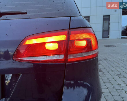 Синій Фольксваген Пассат, об'ємом двигуна 1.6 л та пробігом 274 тис. км за 12500 $, фото 18 на Automoto.ua