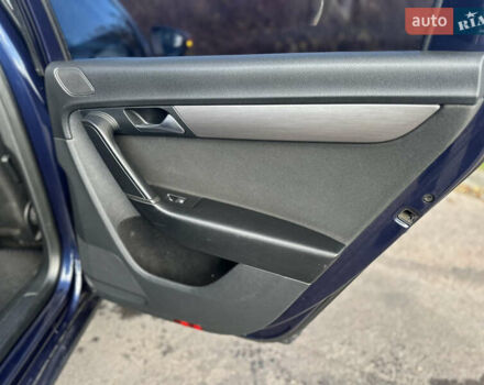 Синий Фольксваген Пассат, объемом двигателя 2 л и пробегом 272 тыс. км за 10350 $, фото 52 на Automoto.ua